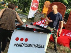 Corner-Aktivierung mit Spiel- und Challenge-Modul. Lucky Strike Corner-Aktivierung mit Challenge-Modul