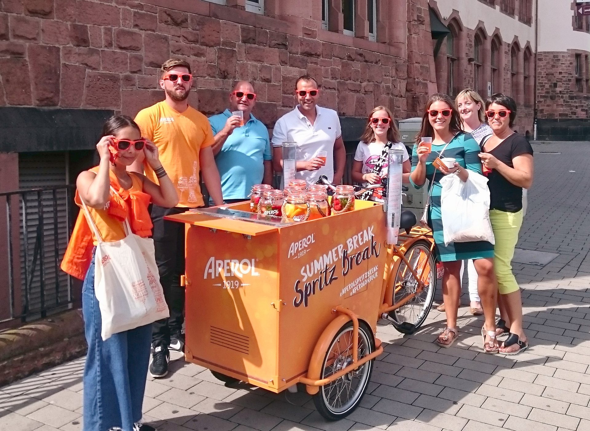 aperol-bike-bar-bei-outdoor-aktivierung-hero APEROL Bike-Bar bei Outdoor-Aktivierung