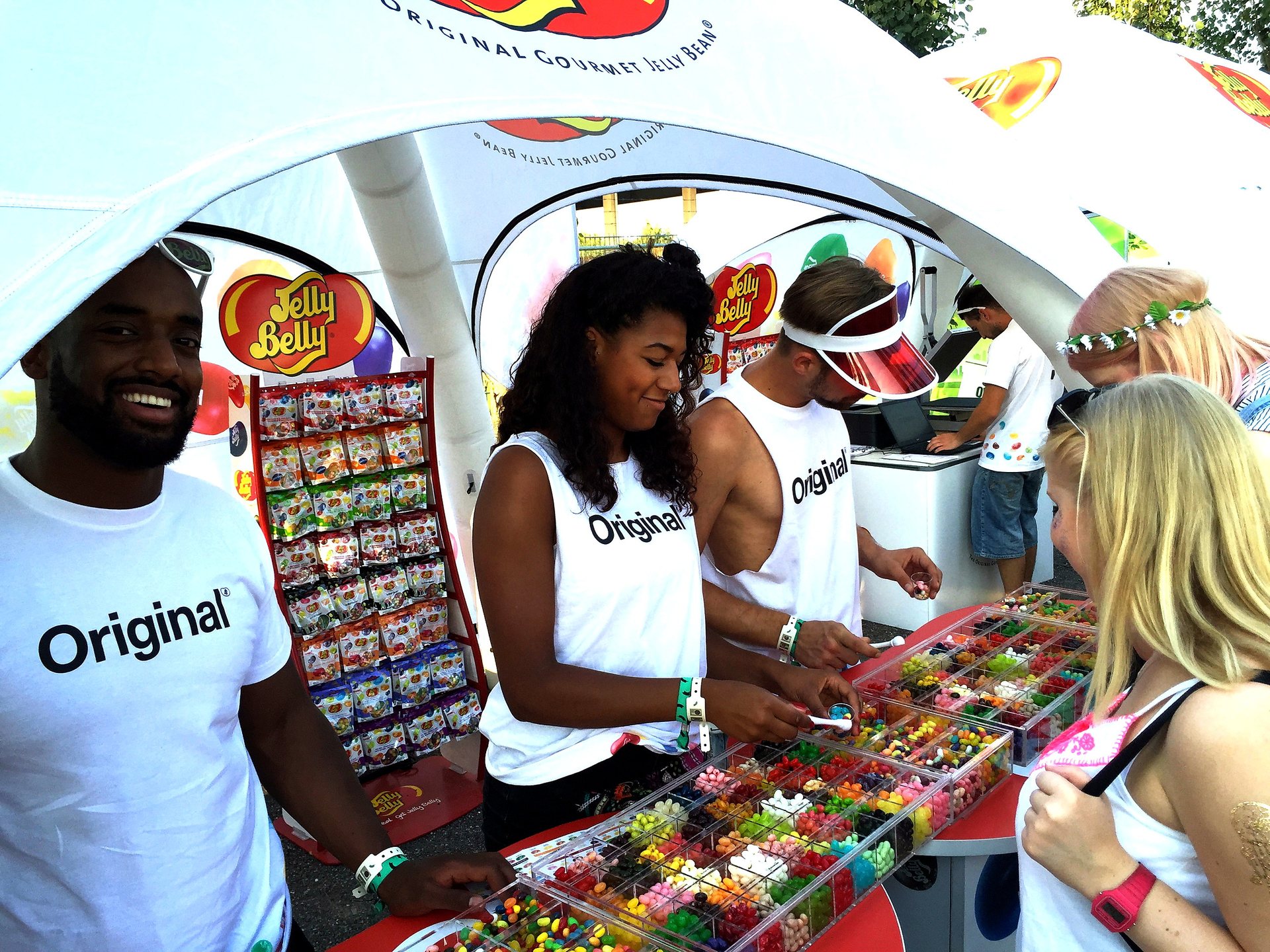 jelly-belly-festivalstand-mit-verkostungsbar-hero Jelly Belly Festivalstand mit Verkostungsbar